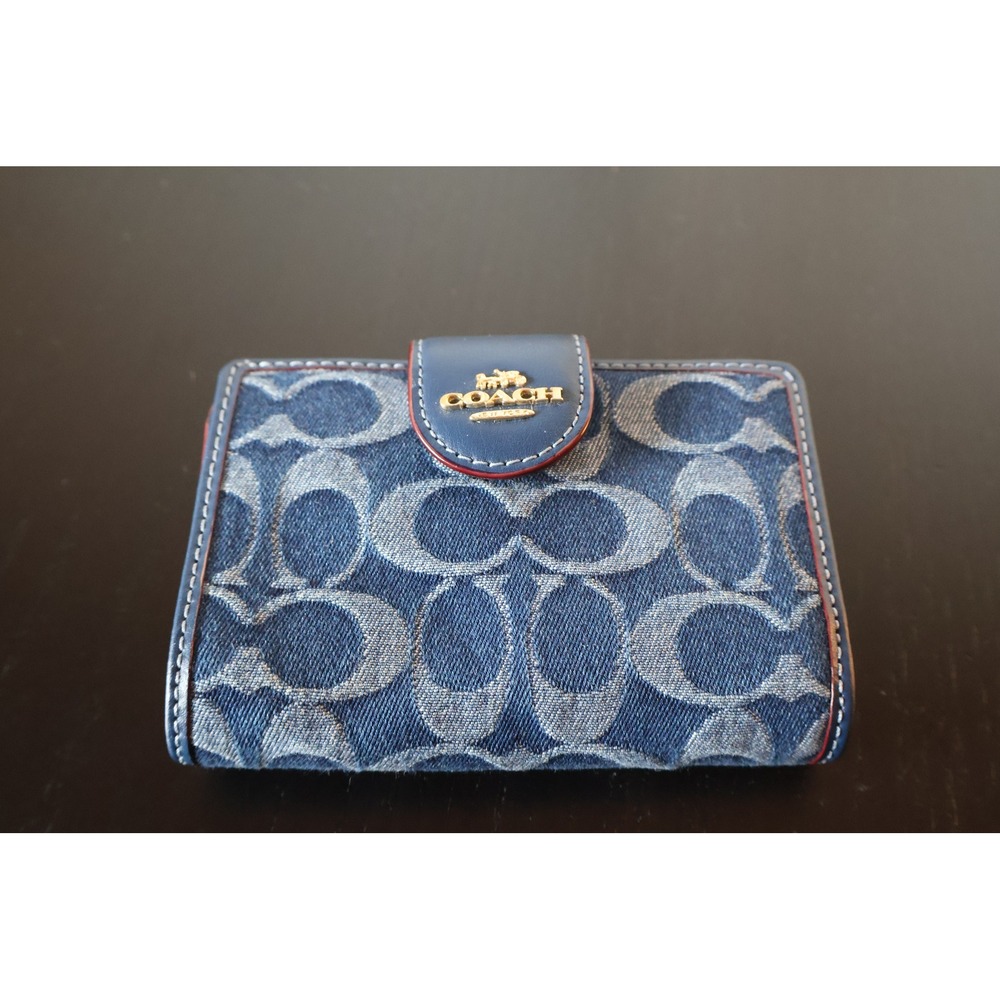oach CDF12 Signature Denim Gold Indigo Medium Corner Zip Wallet